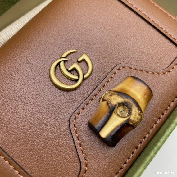 First bag ru Diana case Gucci card wallet 0717